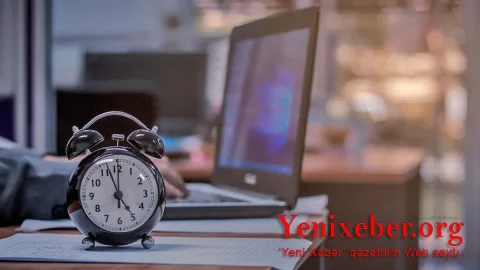 Bu ölkə həftəlik iş saatını azaldır