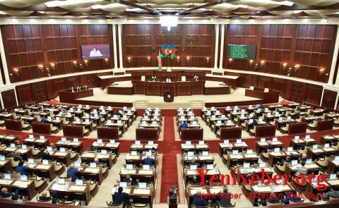 Milli Məclis toplanır -