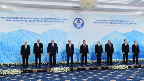 Prezident MDB Dövlət Başçıları Şurasının məhdud tərkibdə görüşündə iştirak edib