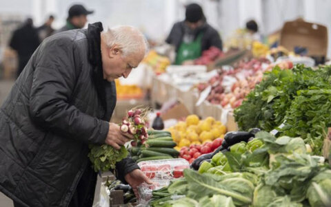 On bir ayda bahalaşan və ucuzlaşan məhsullar -