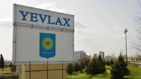 Yevlax əhalisinin milli tərkibi - azərbaycanlılar, kürdlər, ruslar