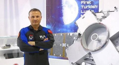 bu gecə kosmosa uçacaq