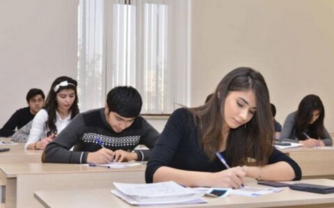 bakalavr imtahan verəcək