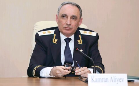 vətəndaşları qəbul edəcək