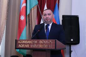 Zəfər Qurbanov ADAU-da bir mənbədən yeyib-içir, bir mənbə ilə də hara gəldi uçur -