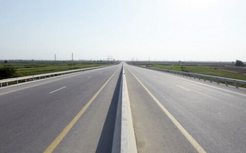 yolunda avtomobillə hərəkət qismən məhdudlaşdırılacaq