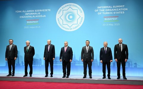Budapeştdə Türk Dövlətləri Təşkilatının Dövlət başçılarının qeyri-rəsmi Zirvə görüşü keçirilib -