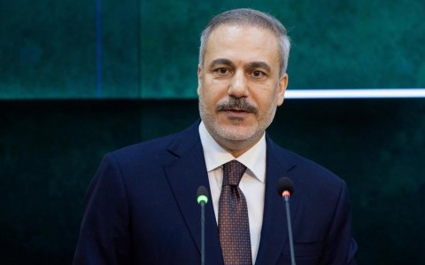 Türkiyə XİN başçısı Suriya Prezidenti Əhməd əl-Şaraa ilə görüşüb -