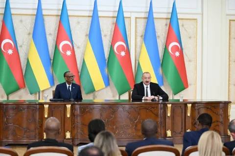 Azərbaycanla Ruanda arasında sənədlər mübadilə olunub, prezidentlər mətbuata bəyanatlarla çıxış edib -
