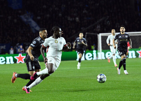 "Çelsi" rüsvay oldu, "Qarabağ" ingilis komandasından ilk xalını aldı