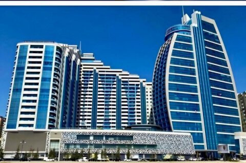 “Azure Residence” sakinlərinin üsyanı: Məhkəmə qərarına baxmayaraq bina “qanunsuz idarə olunur” –