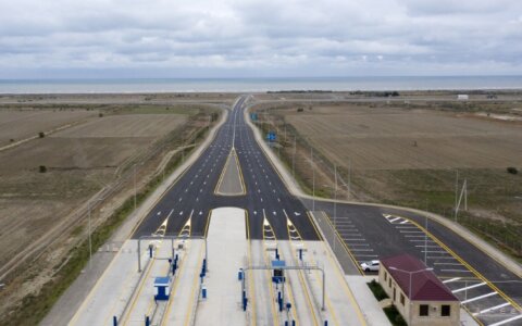 Ödənişli yollarda sürət həddi müəyyənləşdirilir