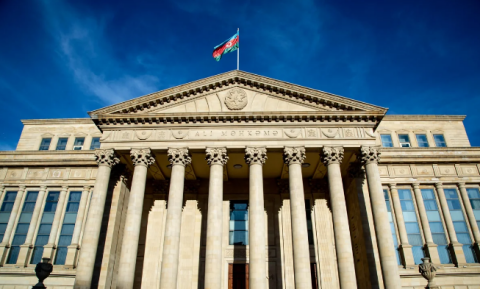 Xüsusi statusla mənzillə təminat yalnız bir dəfə mümkündür