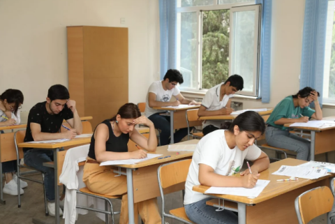 Həftəsonu 55 mindən çox şagird buraxılış imtahanı verəcək