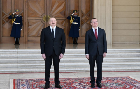 Latviya Prezidentinin rəsmi qarşılanma mərasimi olub