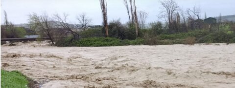 İntensiv yağış yağacaq, bəzi çaylardan sel keçəcək -