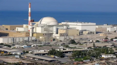 Buşehr AES rus mütəxəssislərinin iştirakı ilə fəaliyyətini davam etdirir