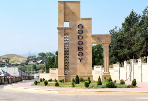 Gədəbəy rəsmən ÖZBAŞINA QALIB -