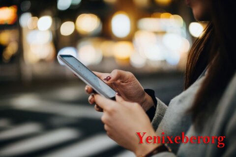 Azərbaycanda mobil operatorların gəlirləri 5% artıb