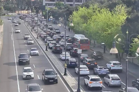 Bakıda sıxlıq müşahidə olunan yollar açıqlanıb